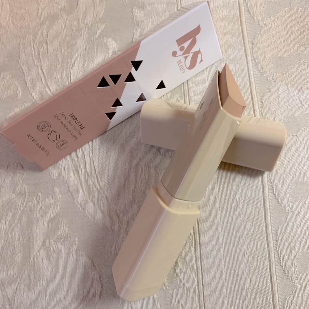 Lys Beauty Triple Fix Foundation Serum Stick in LN6 Light Nude BNIB